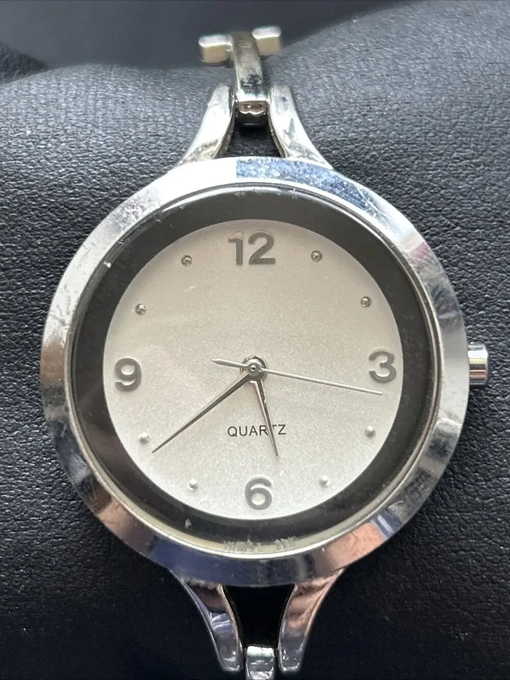 Silver Tone Women’s Quartz Watch